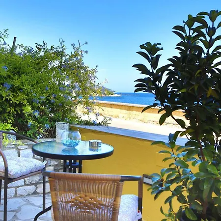 Votsalo By Kassiopi's Sea Apartment *