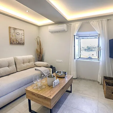 Votsalo By Kassiopi's Sea Apartment *